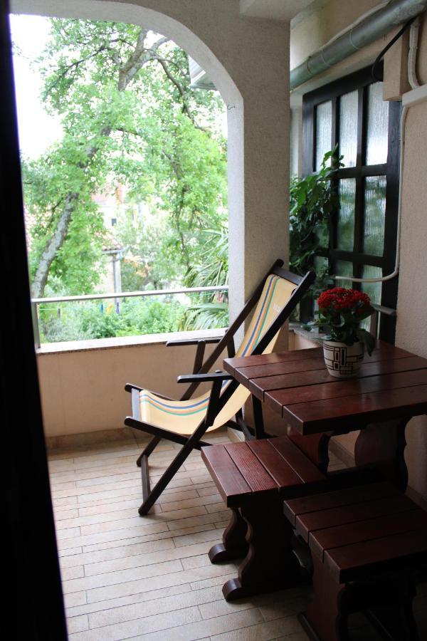 Studio Apartman Stefanija Selce Exterior foto
