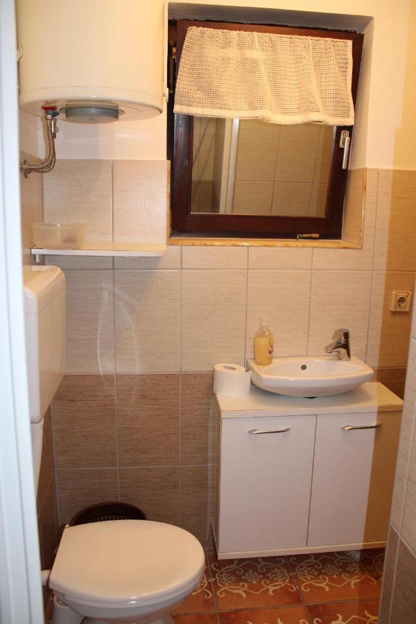 Studio Apartman Stefanija Selce Exterior foto